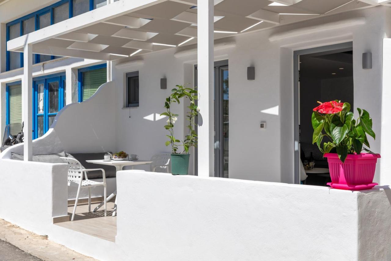 Marina'S Suites Naxos City Extérieur photo