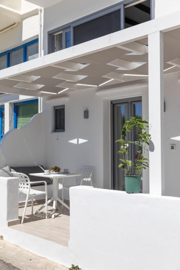 Marina'S Suites Naxos City Extérieur photo