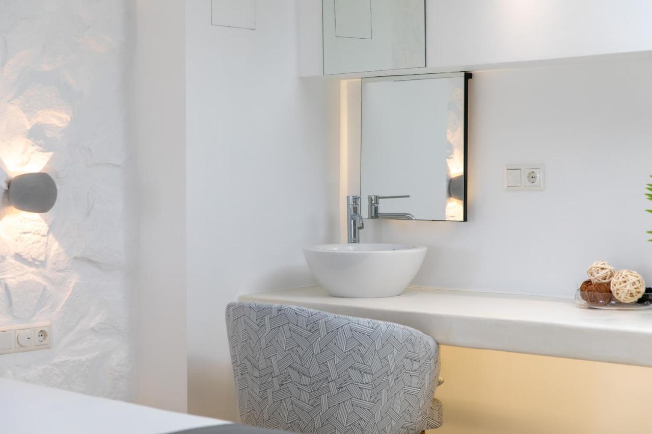 Marina'S Suites Naxos City Extérieur photo